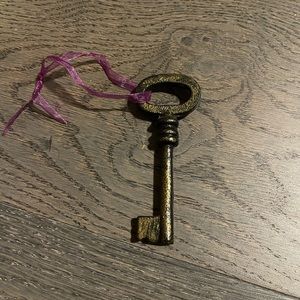 Metal Key Ornament